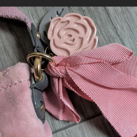 Juicy Couture Y2K Velour Mini Crossbody Bag 🩷🌸🌸🌸🩶 - Picture 3 of 6